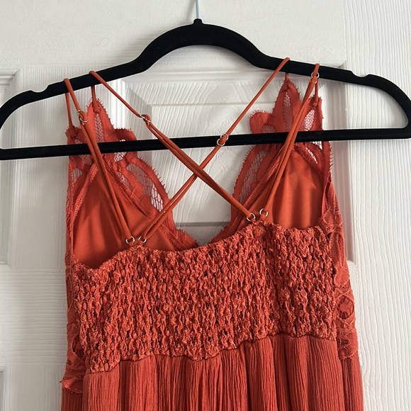 Rust Maxi Dress - Picture 3 of 4